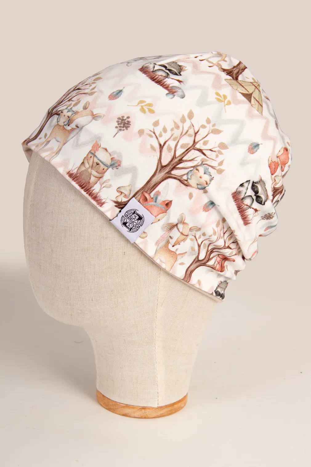 Erdei állatos lezser sapka