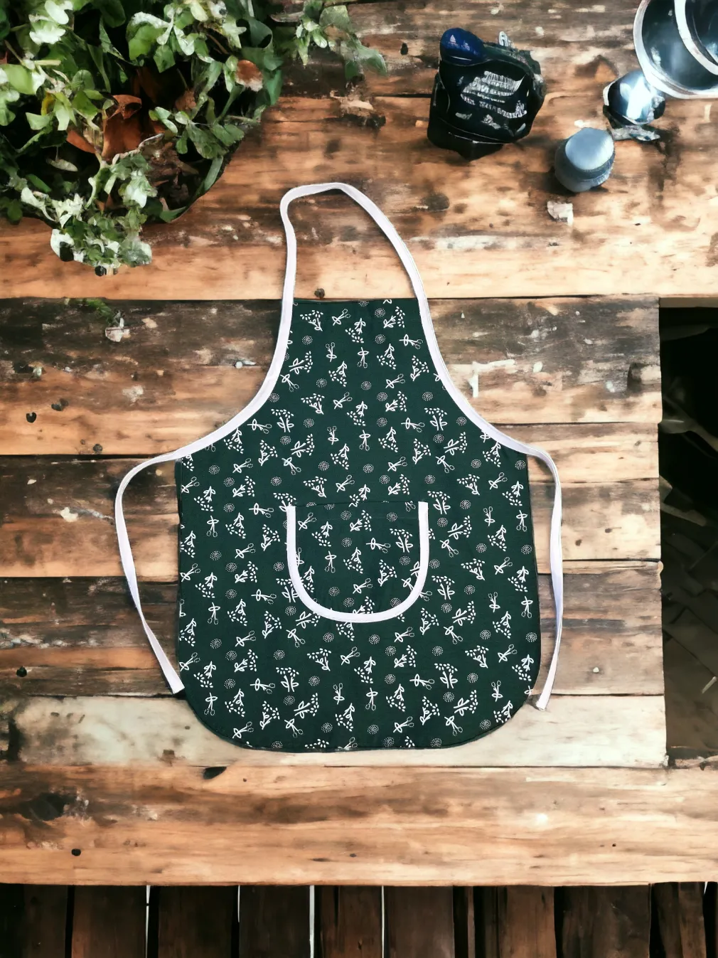 Zöldfestő kötény felnőtteknek