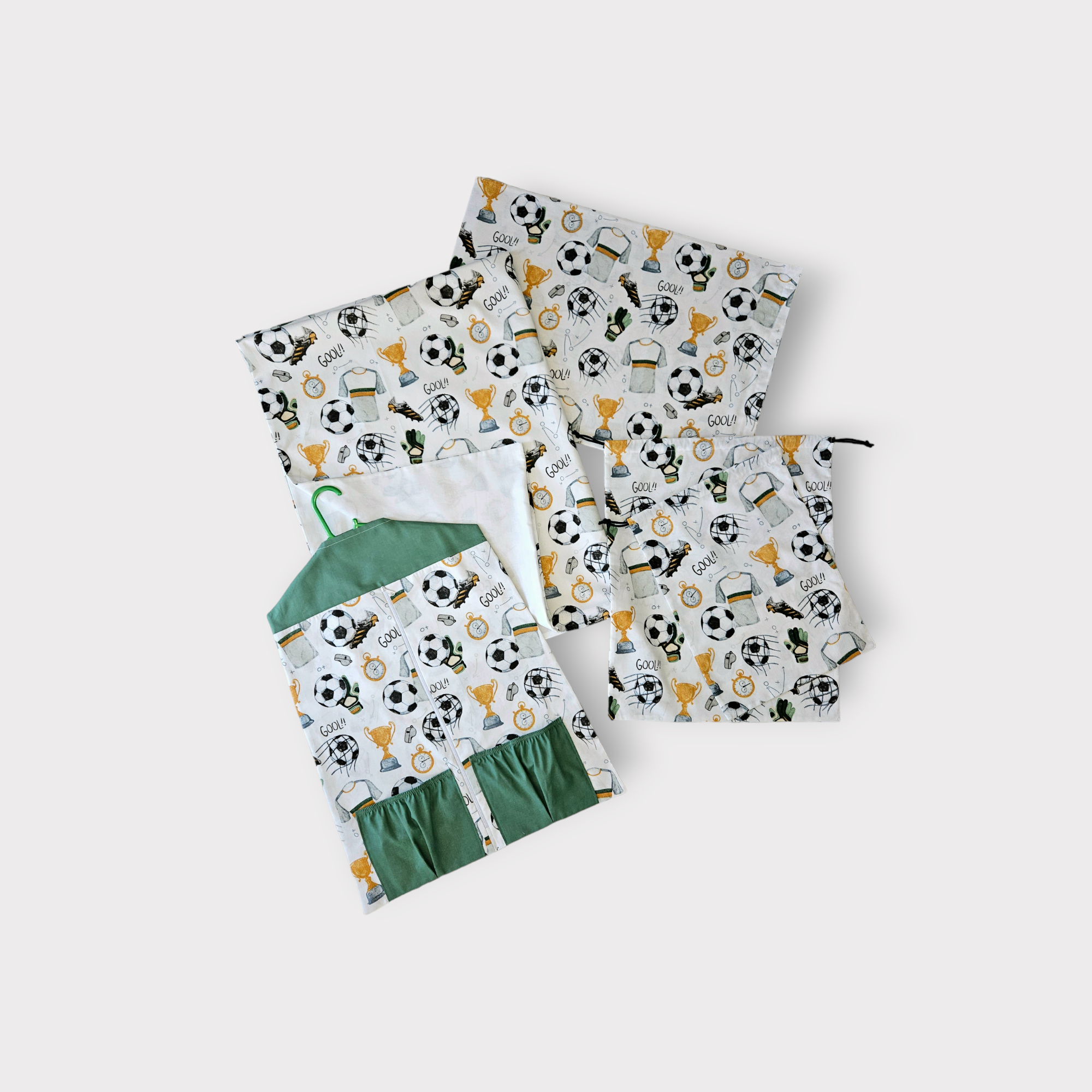 Focis ágynemű huzat szett ruhatartóval